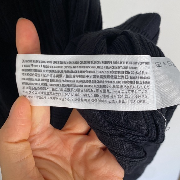 Abercrombie Crossback Ribbed Elevated Knit Mini Dress Black Size M - Picture 5 of 6